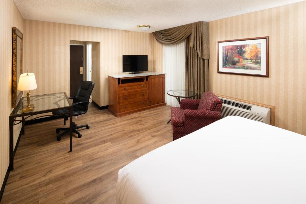 Red Lion Hotel Twin Falls - image 3