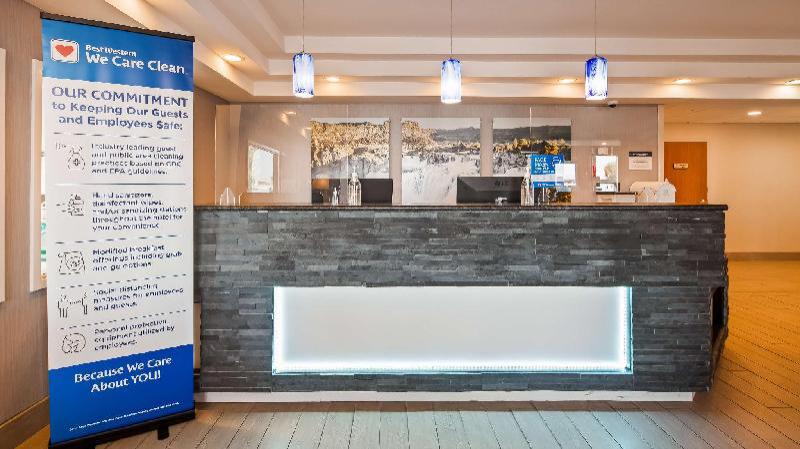 Best Western Plus Twin Falls Hotel - image 2