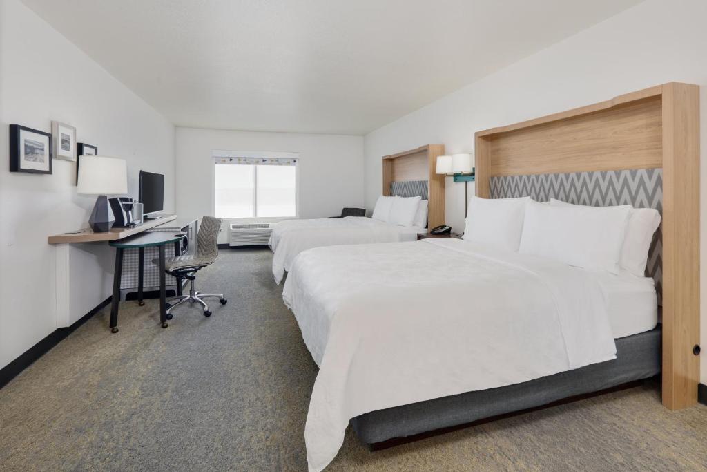 Holiday Inn Twin Falls an IHG Hotel - image 2