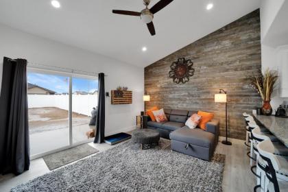 tJ Rancher   Corporate and Vacation Stay twin Falls