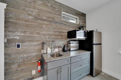 TJ Rancher - Corporate and Vacation Stay - image 9