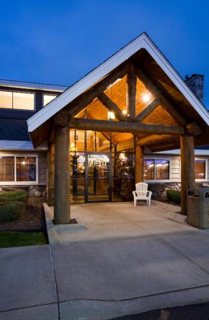 AmericInn by Wyndham two Harbors Near Lake Superior