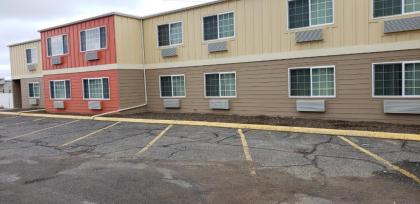 Econolodge - image 11