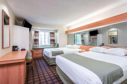 Microtel Inn & Suites by Wyndham Uncasville - image 13