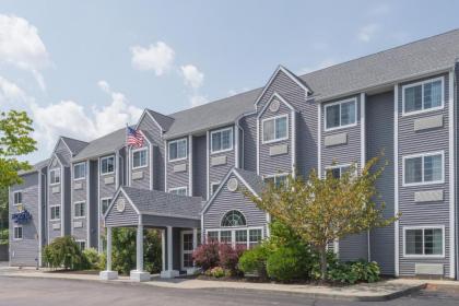 Microtel Inn & Suites by Wyndham Uncasville - image 15