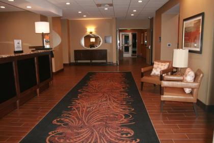 Hampton Inn Union City - image 2