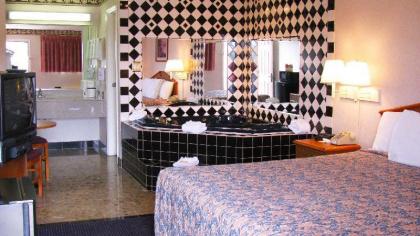 Magnuson Hotel Atlanta South - image 9