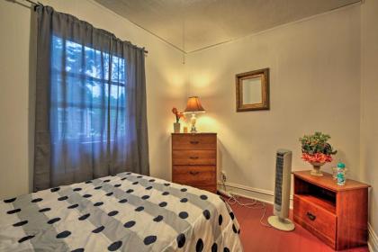 Charming Vintage Union Pier Home - Walk to Beach! - image 15