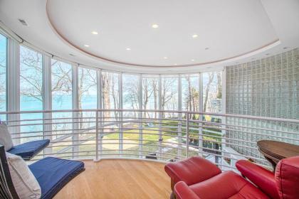 White Pearl Beach House - image 4