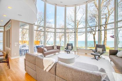 White Pearl Beach House - image 9
