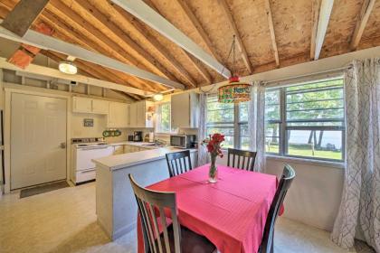 Rustic Retreat Across from Lake Family Friendly! - image 9