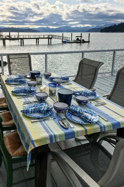 Waterfront 3BR Home on Gold Coast of Hood Canal! - image 11