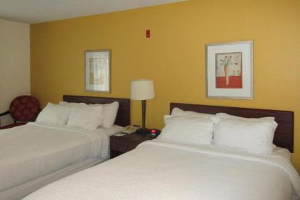 Quality Inn & Suites Uniontown - image 10