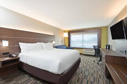 Holiday Inn Express & Suites Uniontown an IHG Hotel - image 15