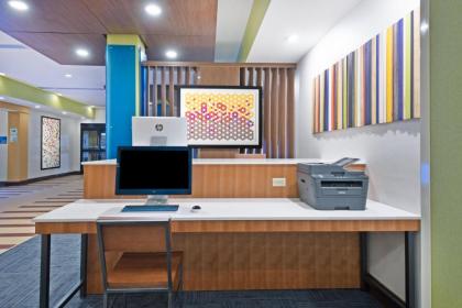 Holiday Inn Express & Suites Uniontown an IHG Hotel - image 5