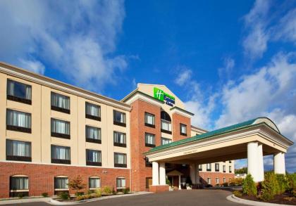 Holiday Inn Express Hotel & Suites Detroit-Utica an IHG Hotel