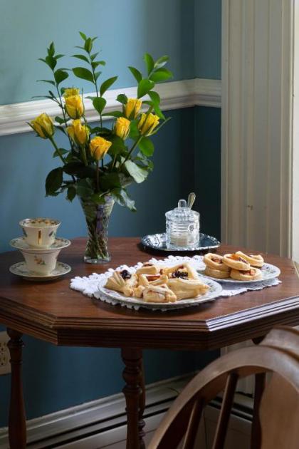Rosemont Inn - image 13