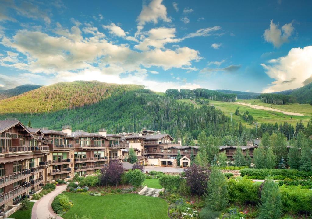 Manor Vail Lodge - main image