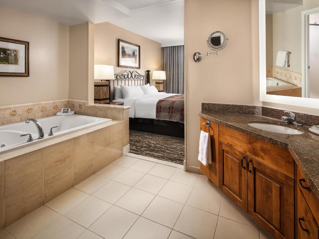 Marriott's StreamSide Evergreen at Vail - image 3