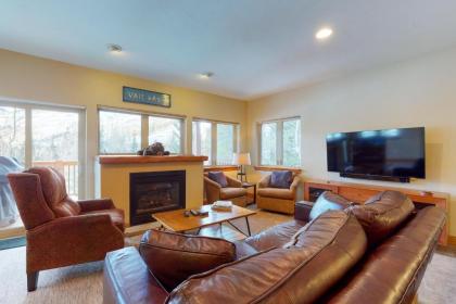 Beautiful East Vail 3 Bedroom Condo w/Hot Tub On shuttle Route. - image 4