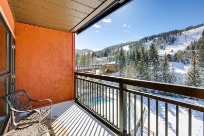 Lion Square Lodge - image 3