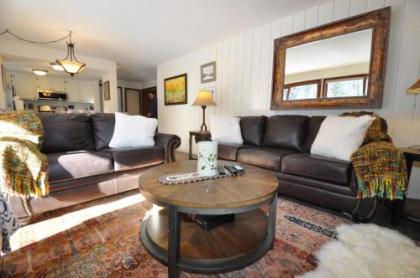 Cozy 2 Bedroom East Vail Condo #1404 w Fireplace. Vail Colorado