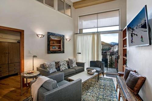Vail Antlers 3 Bed - main image