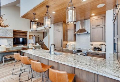Vail Lionshead 4 Bedroom - main image