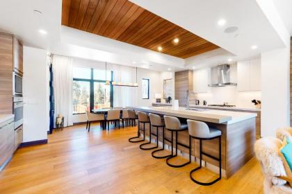 Luxury Ski Living - image 8
