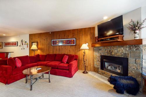 Lion Square Lodge North 284 - image 2