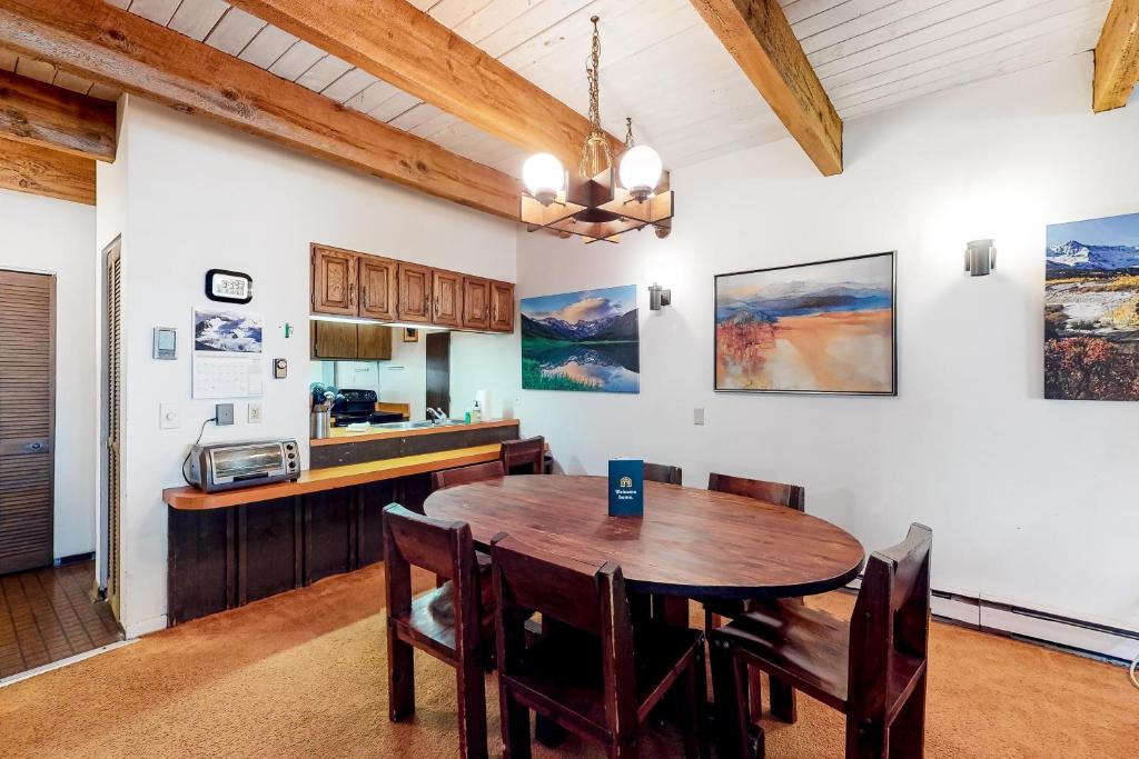 Vail View Drive Condo - image 6
