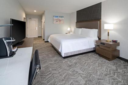 Best Western Valencia/Six Flags Inn & Suites - image 2