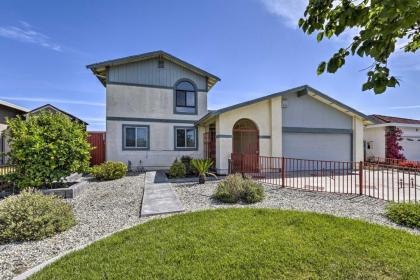 Vallejo Home with Spacious Deck Hot Tub and Views