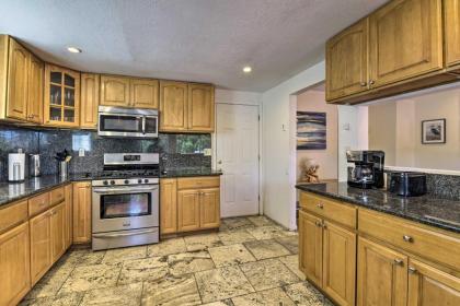 Vallejo Home with Spacious Deck Hot Tub and Views - image 9