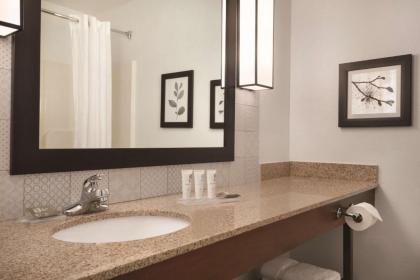 Country Inn & Suites by Radisson Valparaiso IN - image 9