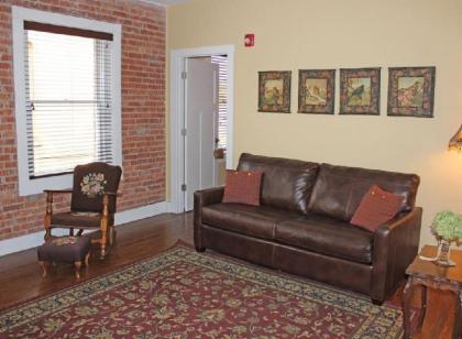 Pikk's Inn  - image 13