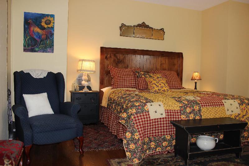 Pikk's Inn  - image 4