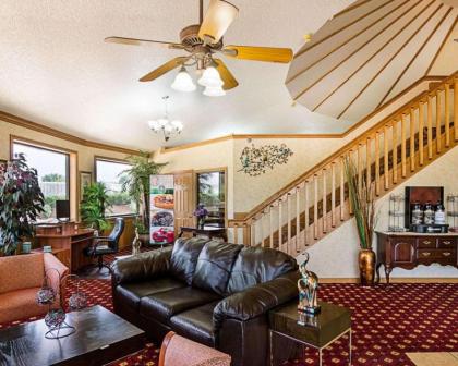 Quality Inn Van Buren - image 3