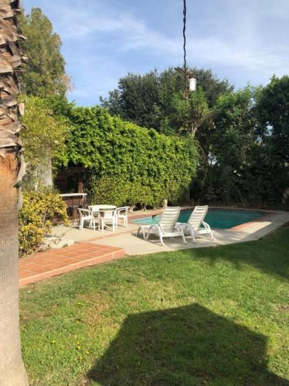 Lovely One Bedroom with a Pool - image 11