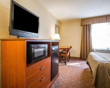 Comfort Inn Van Wert - image 12