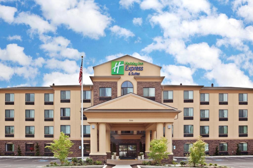 Holiday Inn Express Hotel & Suites Vancouver Mall-Portland Area an IHG Hotel - main image