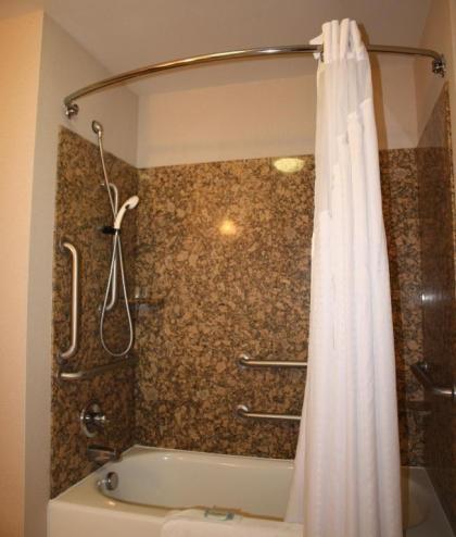 Holiday Inn Express Hotel & Suites Vancouver Mall-Portland Area an IHG Hotel - image 15