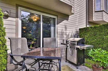 Modern Vancouver Townhome - Right on Main St! - image 15