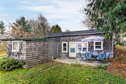 Updated Vashon Island Cabin with Puget Sound Views