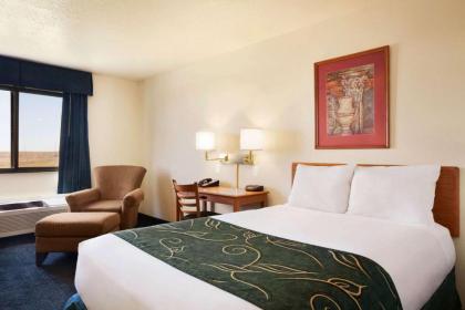 Travelodge by Wyndham Vaughn - image 13