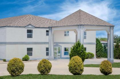 Days Inn by Wyndham Vega TX - image 10
