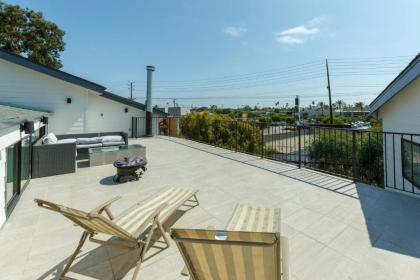 Apartment in Venice California