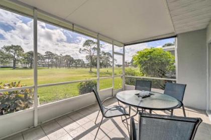 Upscale Venice Villa with Lanai on Golf Course
