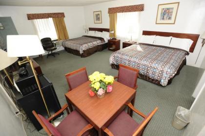 Victoria Motel - image 10
