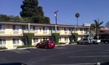 Victoria Motel - image 4